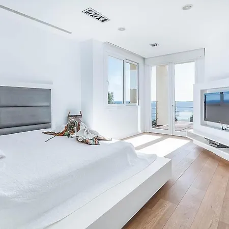 5br With Views And Private Pool In Roca Llisa - What'app - 0034-658-266-820 - For Reservations! * Santa Eularia des Riu