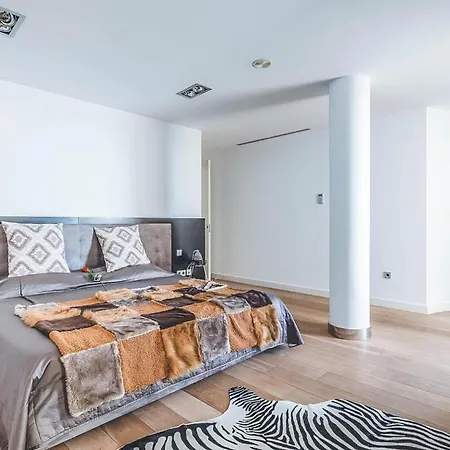 5br With Views And Private Pool In Roca Llisa - What'app - 0034-658-266-820 - For Reservations! فيلة *